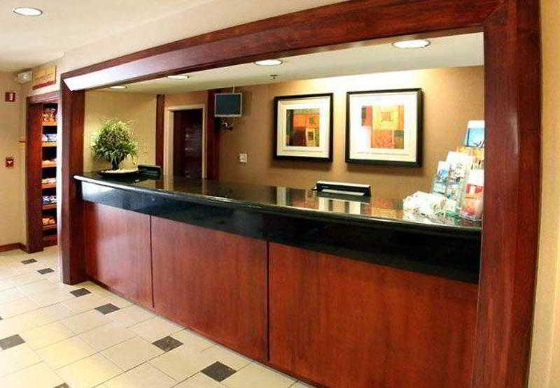 Courtyard By Marriott Charlotte 3*